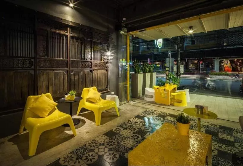 Hostel Fulfill Phuket Sha