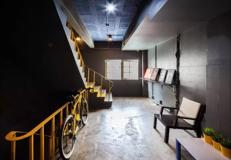 Hostel Fulfill Phuket Sha