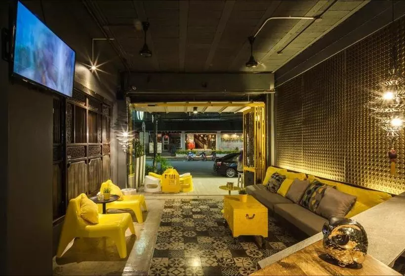 Hostel Fulfill Phuket Sha