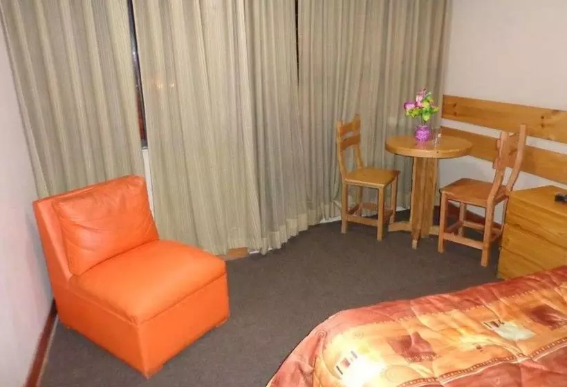 فندق Alpamayo Center