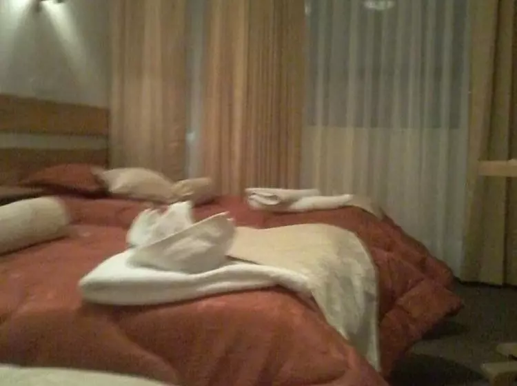 فندق Alpamayo Center