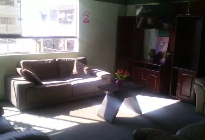 فندق Alpamayo Center