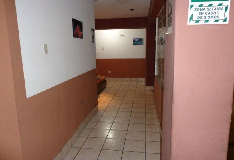 فندق Alpamayo Center