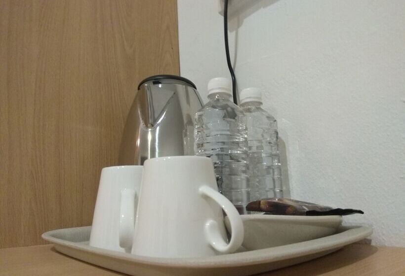 Отель Arung Hayat Semporna Resort