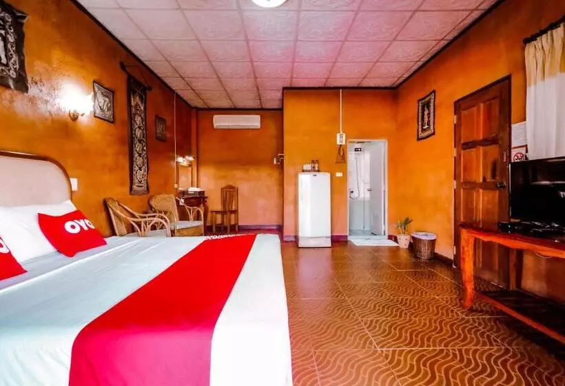 בית מלון כפרי Chiangsangoldenland Resort 2