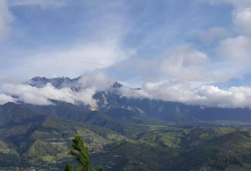 هتل Crystal Hill R