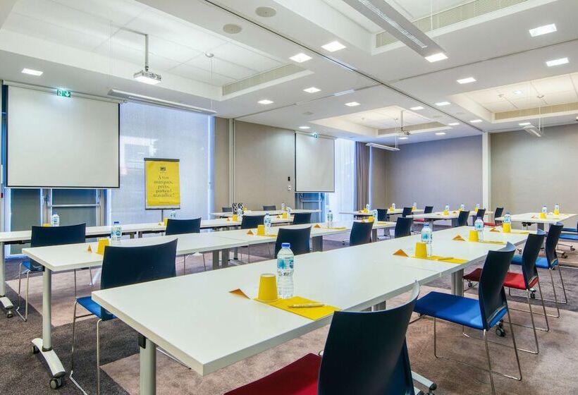 فندق Golden Tulip Marseille Euromed