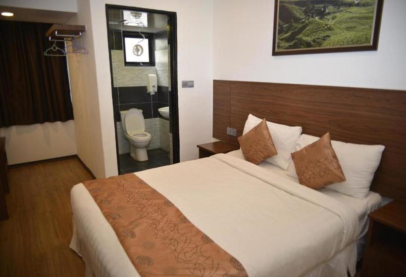 Отель Highlanders