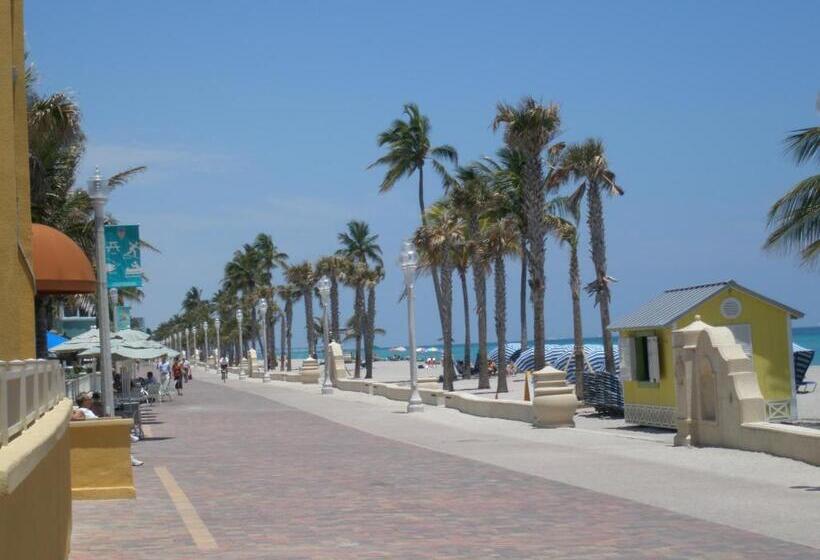 ホテル Hollywood Sands Resort