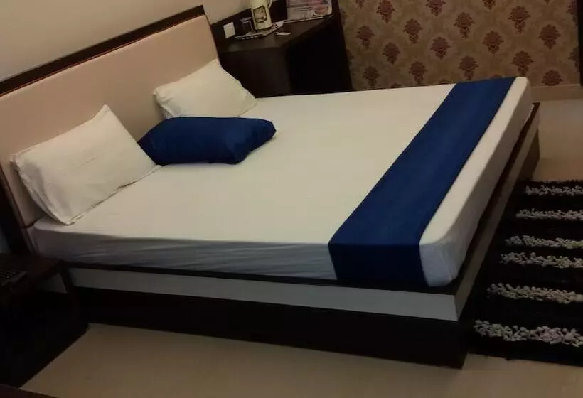 هتل Janki International