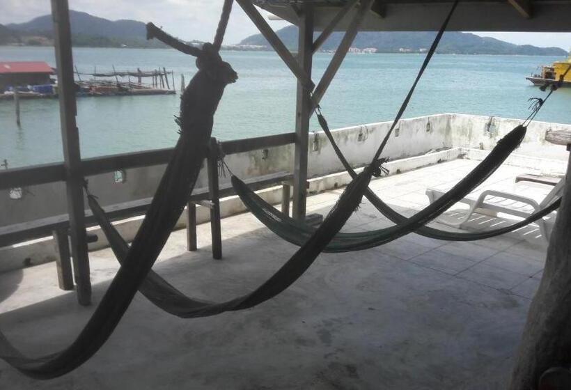 فندق Pangkor Fish House