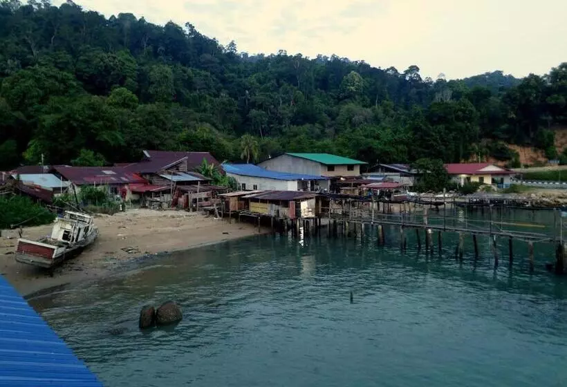 هتل Pangkor Fish House