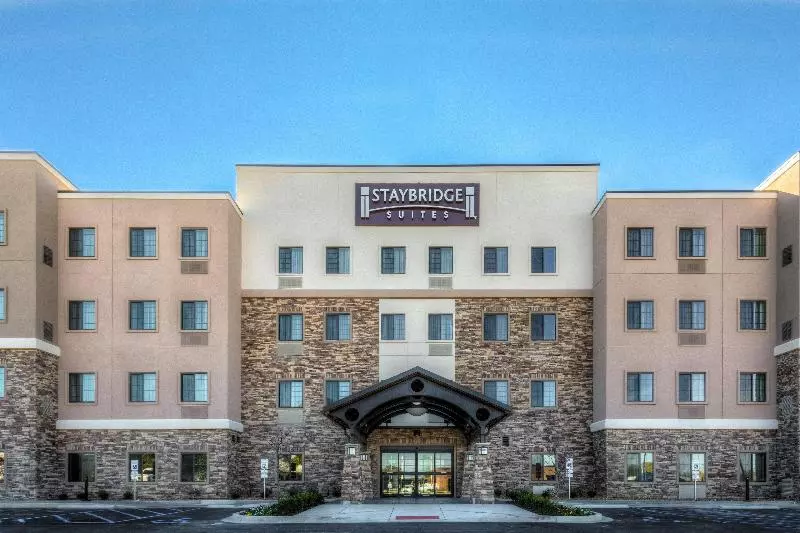 ホテル Staybridge Suites St Louis   Westport, An Ihg