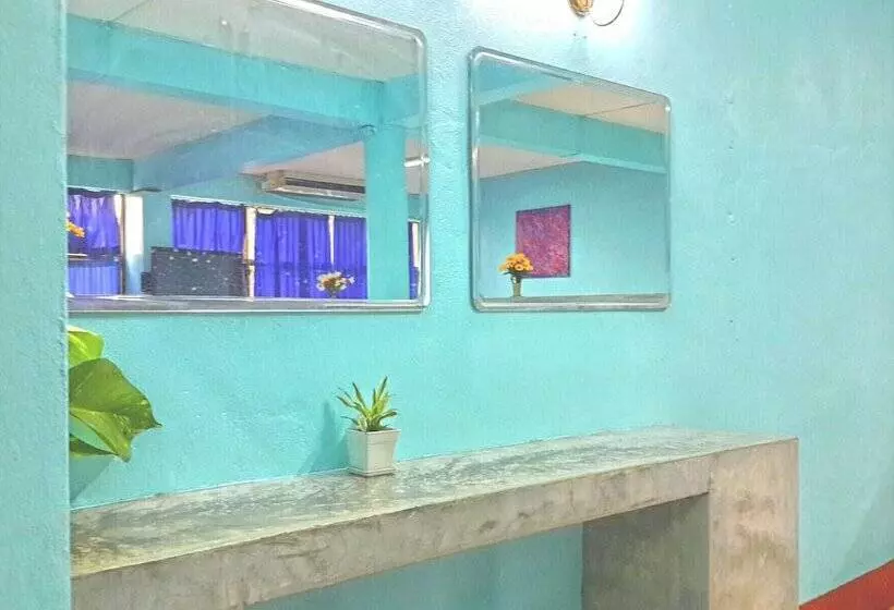 هتل Suanphet Riverview Resort