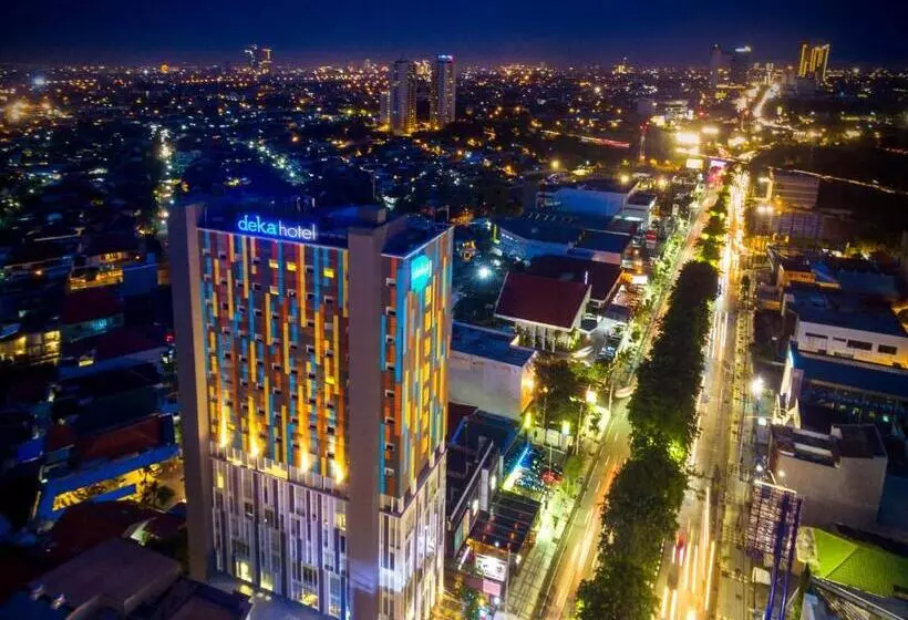 Deka Hotel Surabaya Hr Muhammad