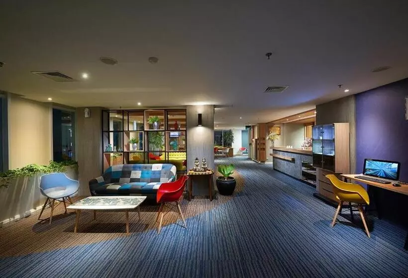 Deka Hotel Surabaya Hr Muhammad