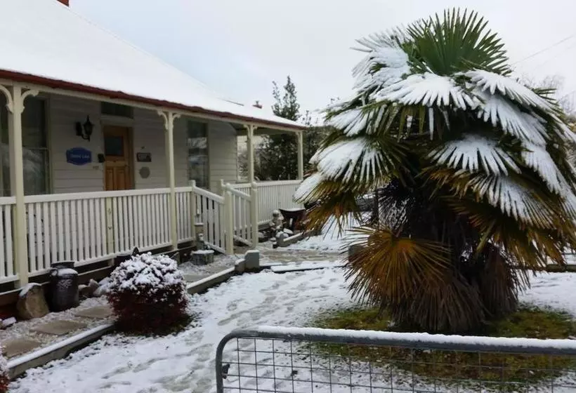 ホテル Tenterfield Historic C1895 Cottage