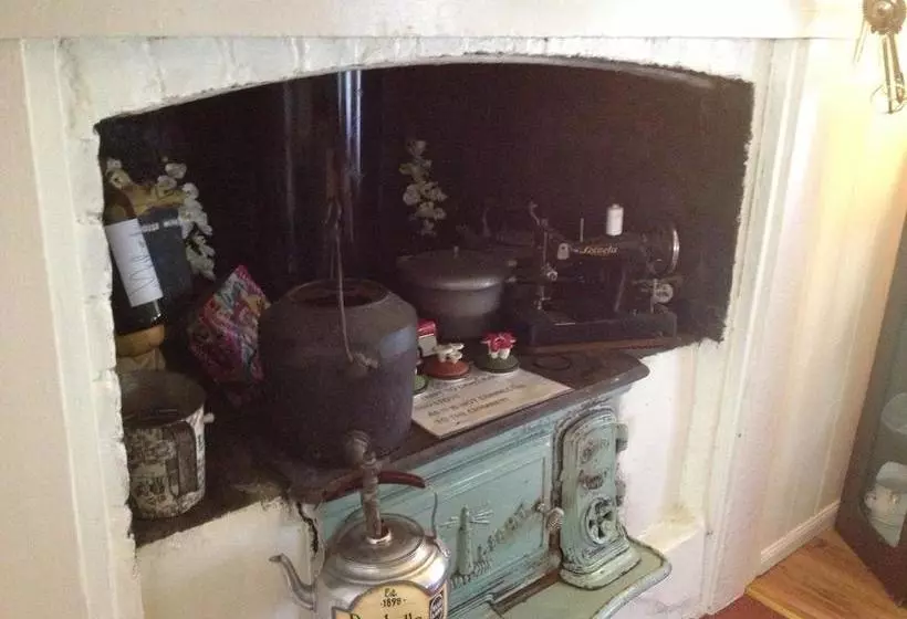 ホテル Tenterfield Historic C1895 Cottage