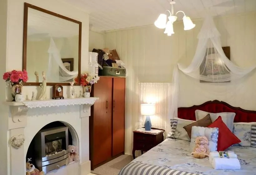 ホテル Tenterfield Historic C1895 Cottage