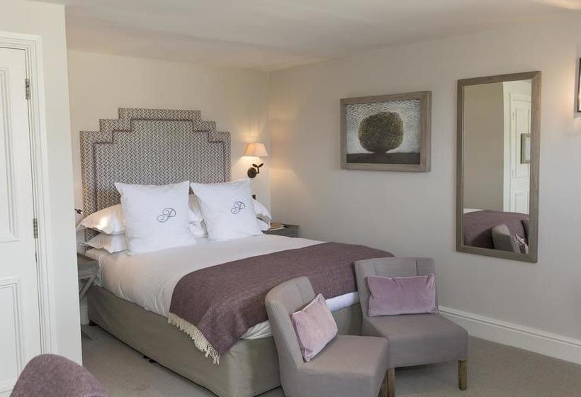 فندق The Painswick