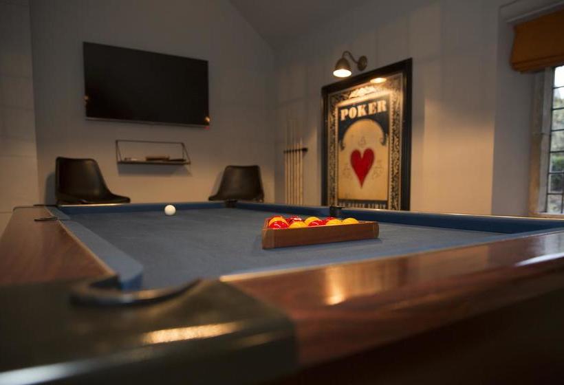 فندق The Painswick