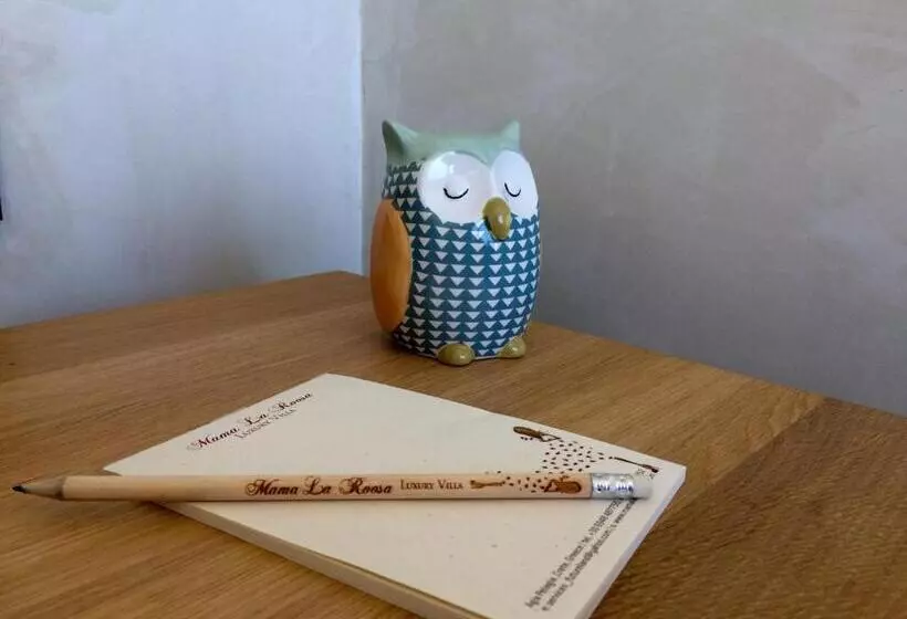 Mama La Roosa Luxury Retreat