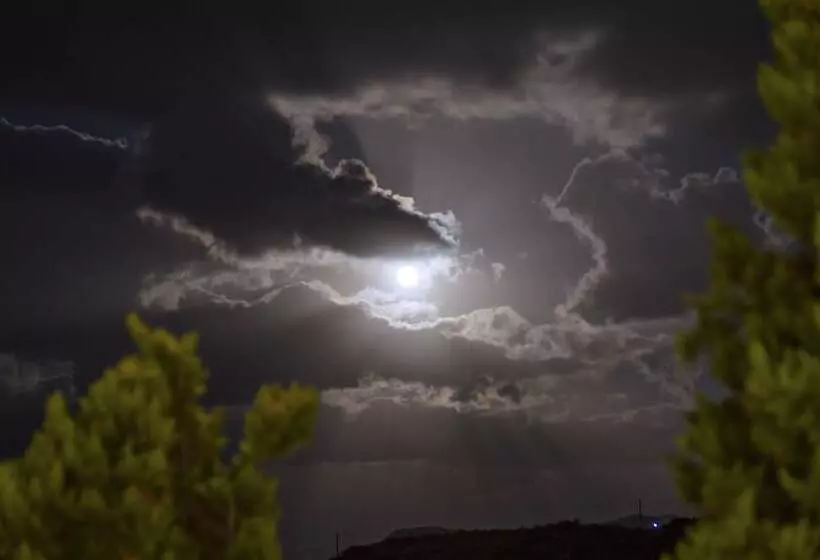 Mama La Roosa Luxury Retreat