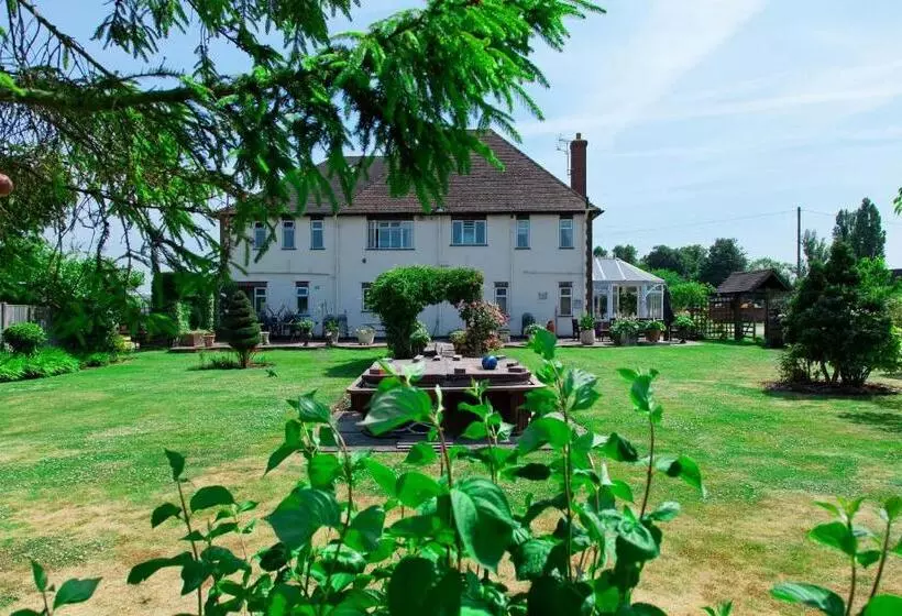 Пансион Elmcroft Guest House