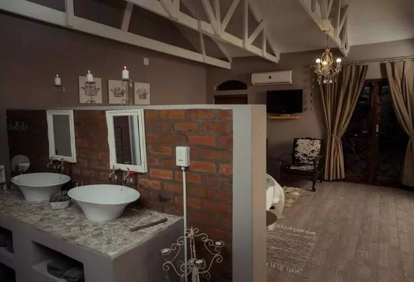 پانسیون Klip En Kristal Guesthouse