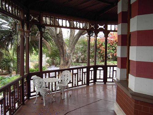 بنسيون Melvin Residence Guest House