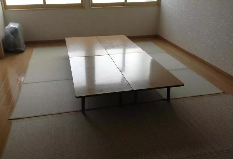 ペンション Minshuku Mutsukari