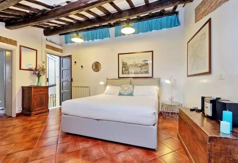 Rome Accommodation - Navona