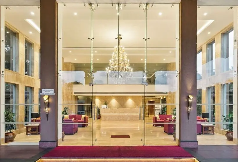 Seashell Suites And Villas