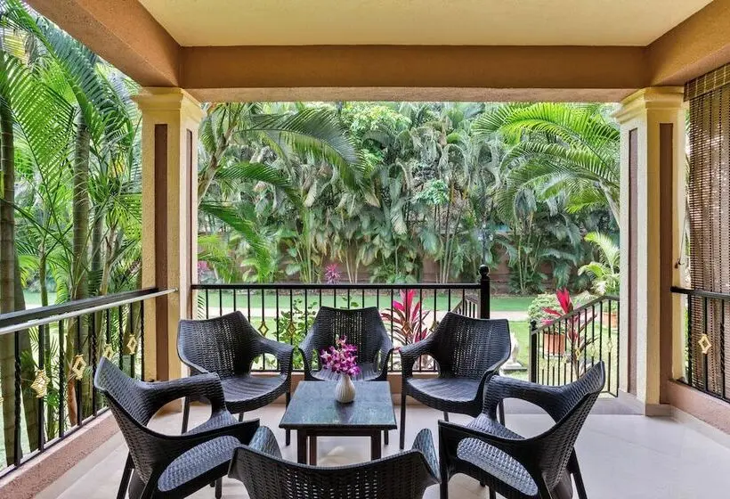 Seashell Suites And Villas