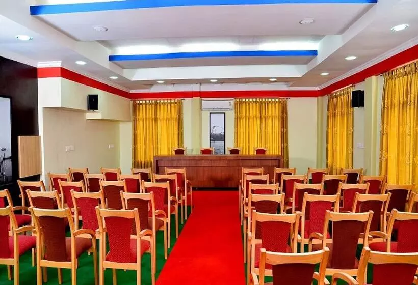 Hotelli French Avenue