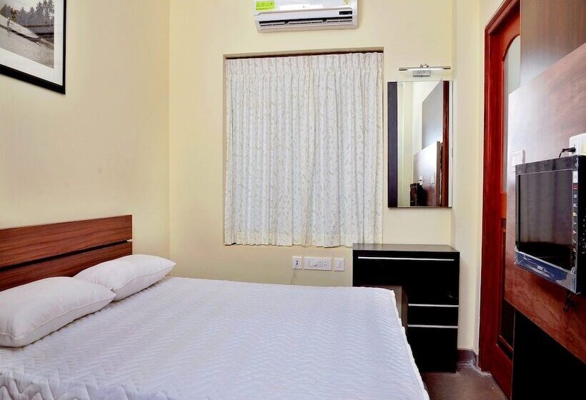 בית מלון כפרי French Avenue