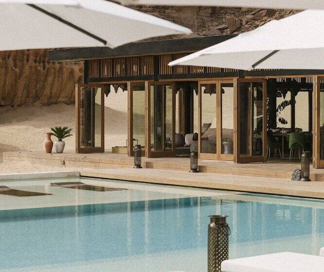 酒店 Our Habitas Alula