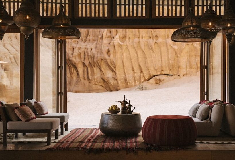 酒店 Our Habitas Alula