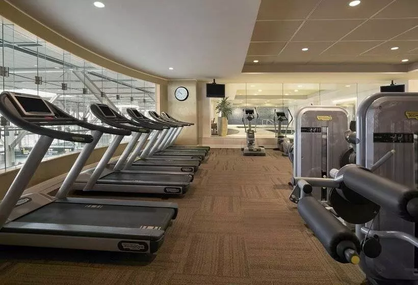 ホテル Fairmont Vancouver Airport   Gold Experience