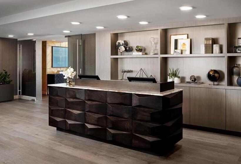 Hotel Fairmont Vancouver Airport   Gold Experience