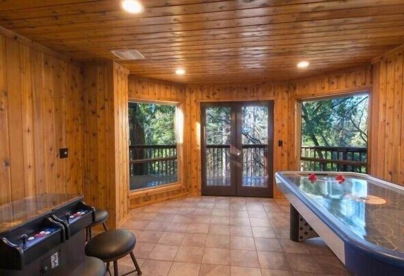 Scenic Wonders Four Seasons 3 Bedrooms