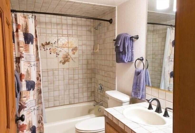 Scenic Wonders Four Seasons 3 Bedrooms