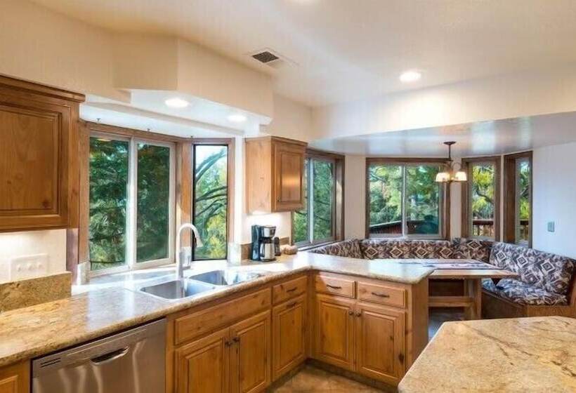 Scenic Wonders Four Seasons 3 Bedrooms