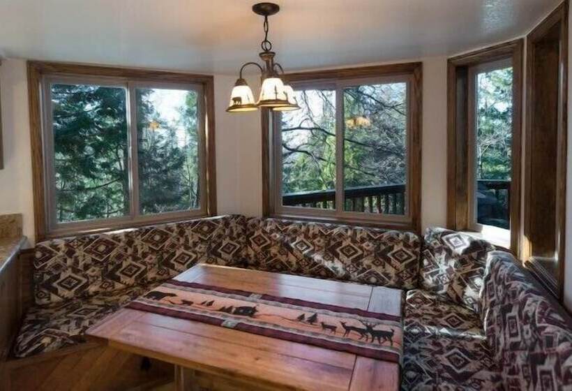 Scenic Wonders Four Seasons 3 Bedrooms