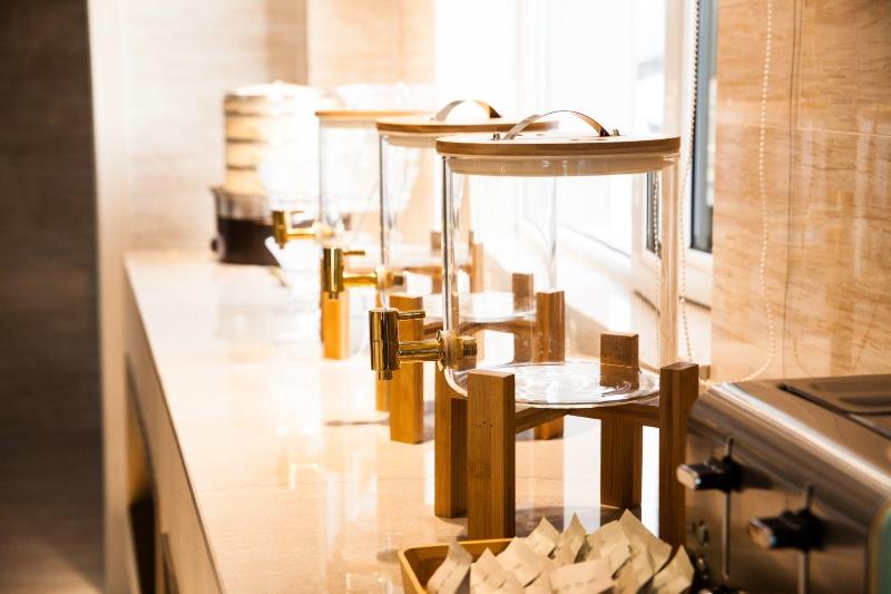 Ji Hotel Lanzhou West Railway Station North