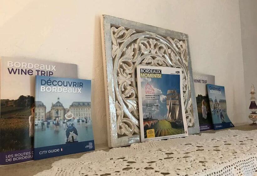 B&b Le Miroir Aux Fées Bordeaux