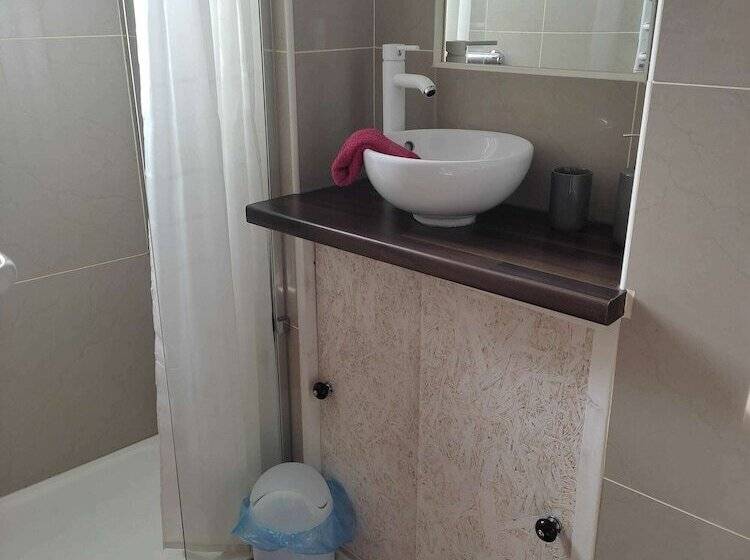 B&b Le Miroir Aux Fées Bordeaux