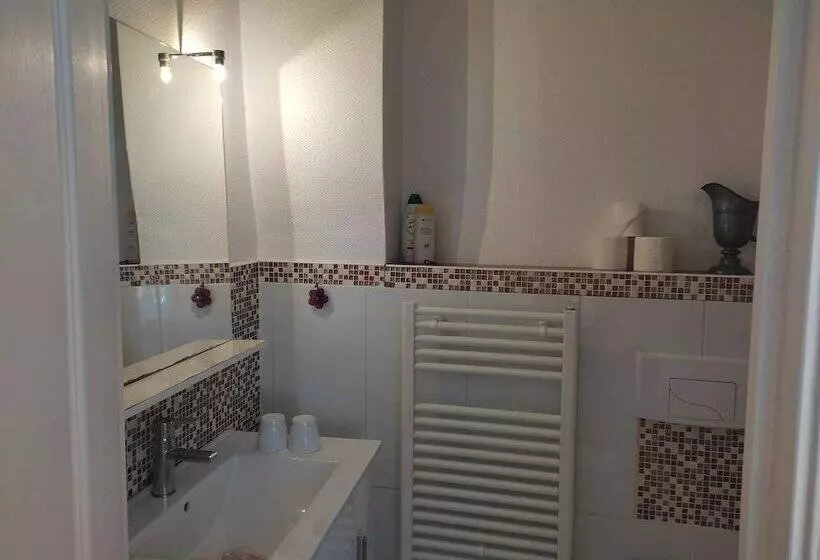 B&b Le Miroir Aux Fées Bordeaux