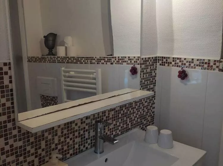 B&b Le Miroir Aux Fées Bordeaux