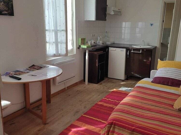 B&b Le Miroir Aux Fées Bordeaux